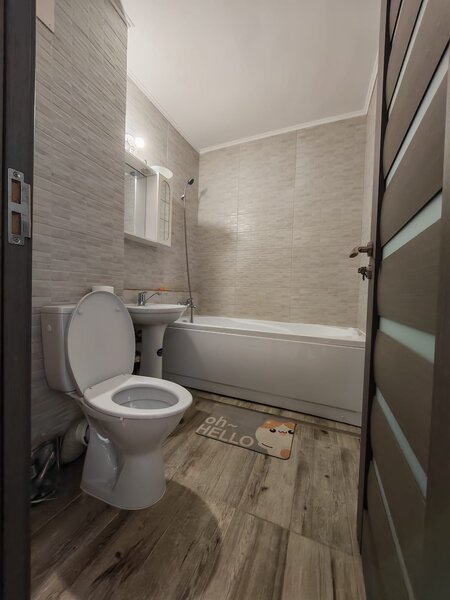 Titan, Nicolae Grigorescu, Salajan, Magazin Supeco.